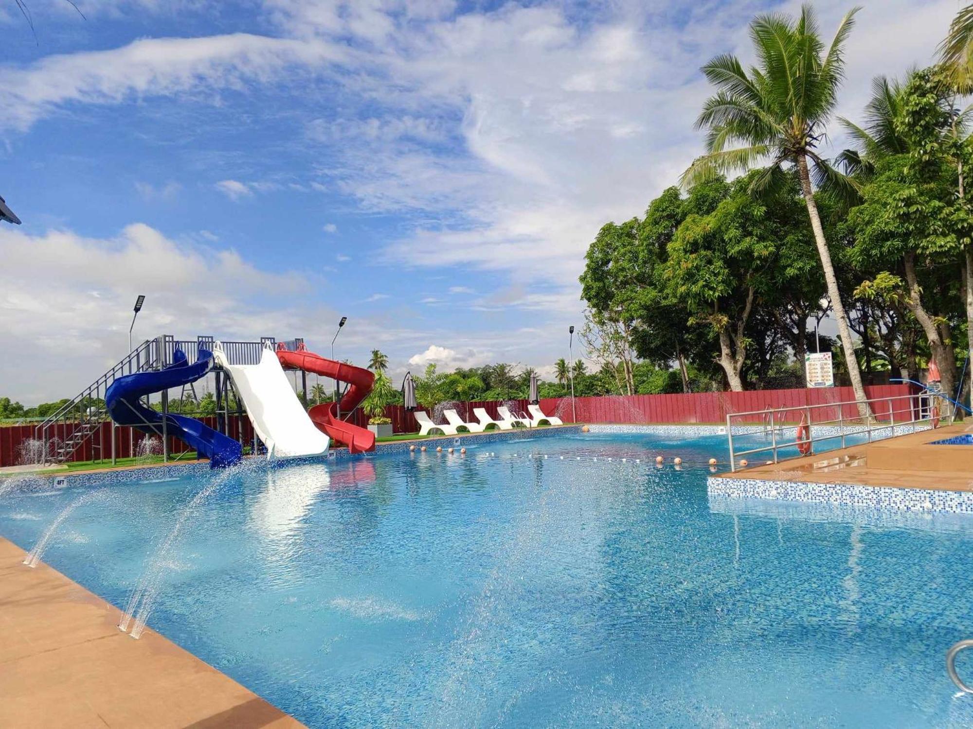 Elizabeth Hotel - Naga Pili  Екстериор снимка