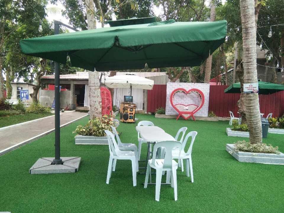 Elizabeth Hotel - Naga Pili  Екстериор снимка